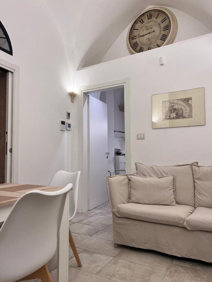 Signuria Dimora Esclusiva Bed & Breakfast Лече Екстериор снимка