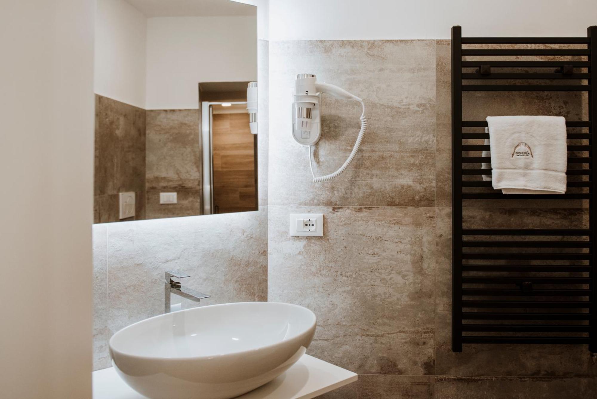 Signuria Dimora Esclusiva Bed & Breakfast Лече Екстериор снимка