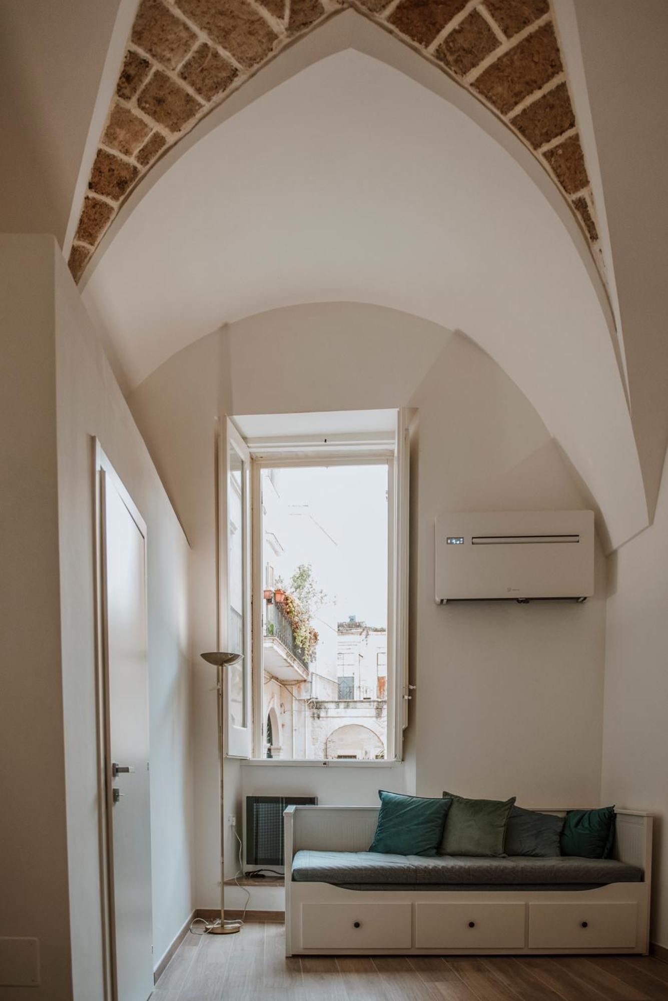 Signuria Dimora Esclusiva Bed & Breakfast Лече Екстериор снимка