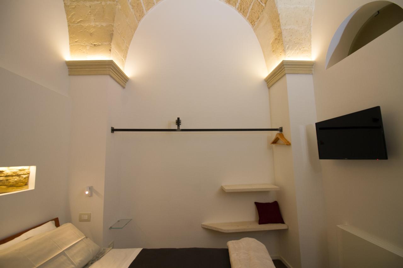 Signuria Dimora Esclusiva Bed & Breakfast Лече Екстериор снимка