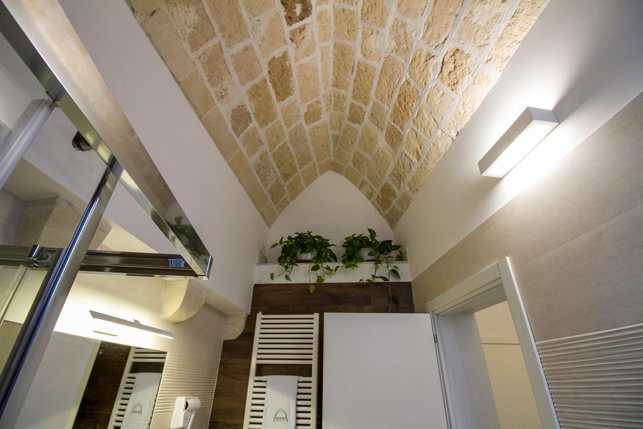 Signuria Dimora Esclusiva Bed & Breakfast Лече Екстериор снимка